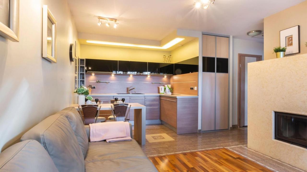 Vacationclub - Gryfa Pomorskiego 77D Apartament 34B 米兹多洛杰 外观 照片